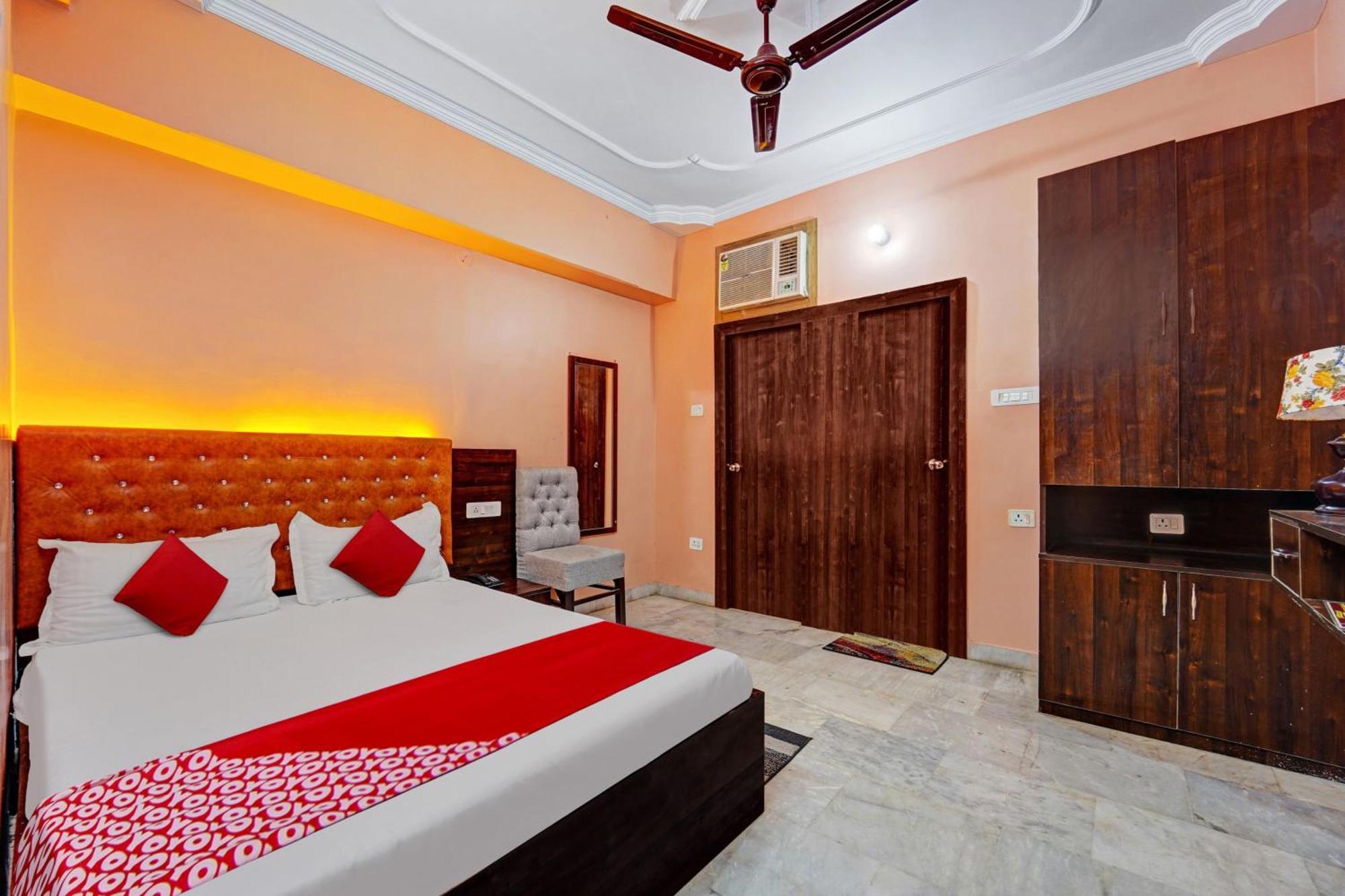 Hotel O Wellfood Inn Патна Екстериор снимка