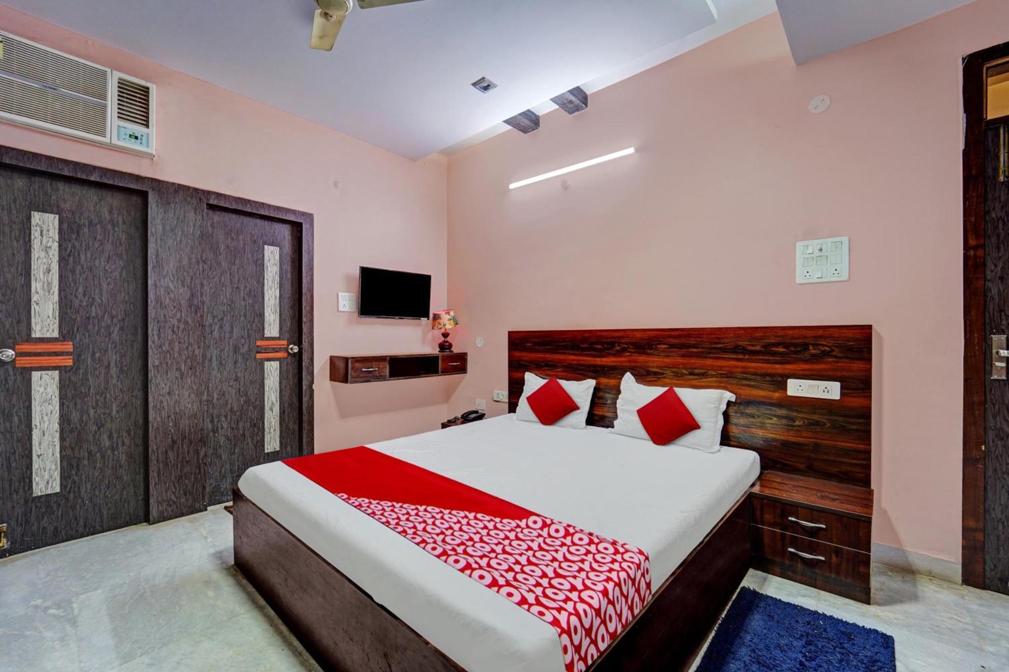 Hotel O Wellfood Inn Патна Екстериор снимка